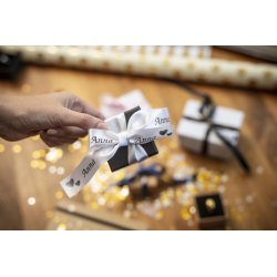 BROTHER Cinta de tela satinada no adhesiva Texto negro sobre tejido blanco. Ancho: 24mm