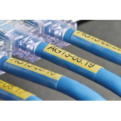 BROTHER Cinta Autolaminada Texto negro sobre fondo amarillo.